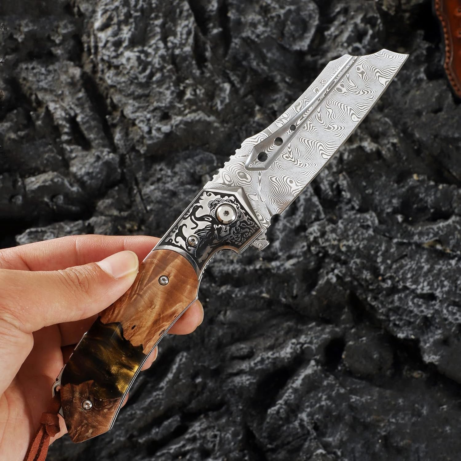 High Quality Damascus Steel Pocket Folding Knife with Resin Maple Handle, Men's Outdoor Knife, Survival Adventure Hunting Knife