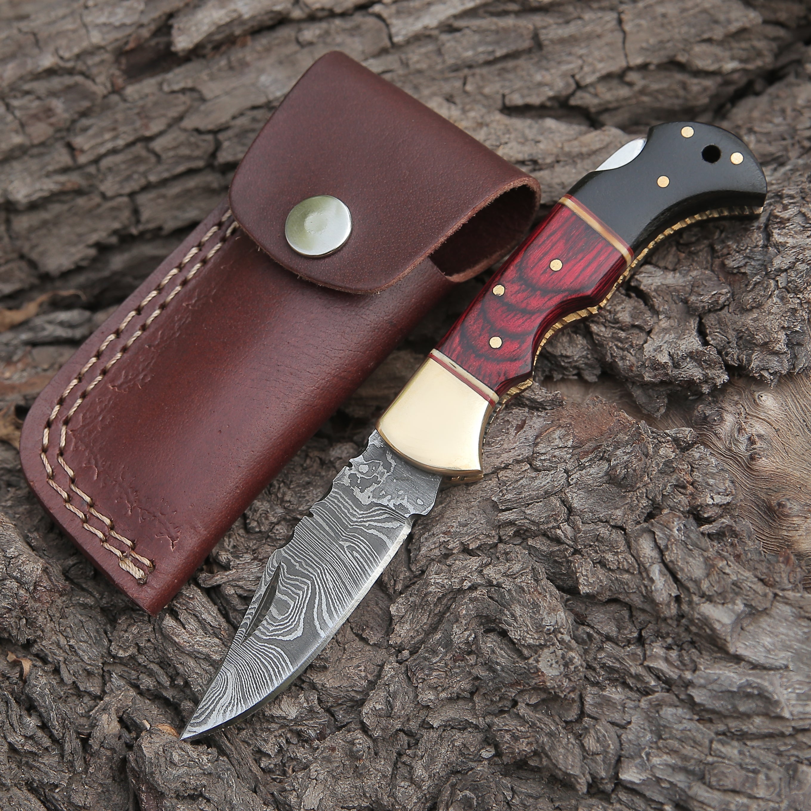 Custom Hand Made Damascus Steel Hunting Folding Knife With Brass Bolster & Bull Horn Wood Handle WH 3506